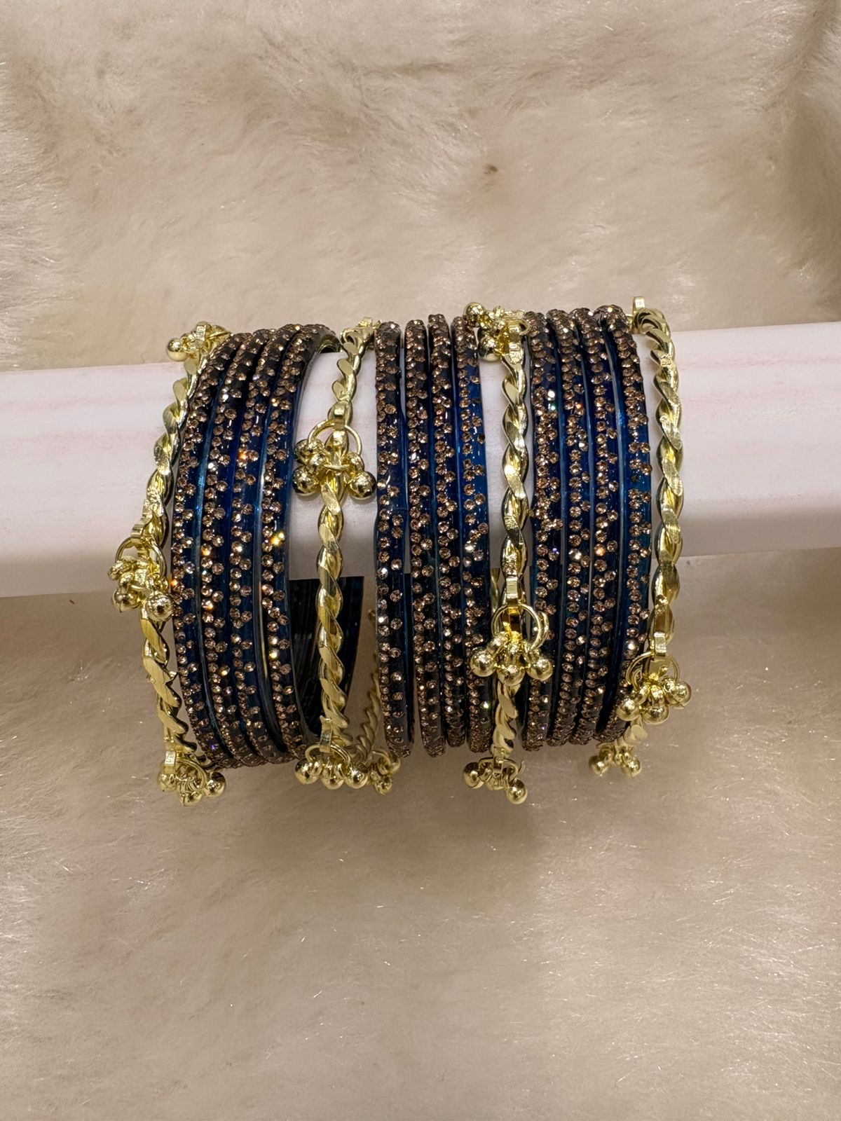 Shahi Sparkle Bangles - Image 3